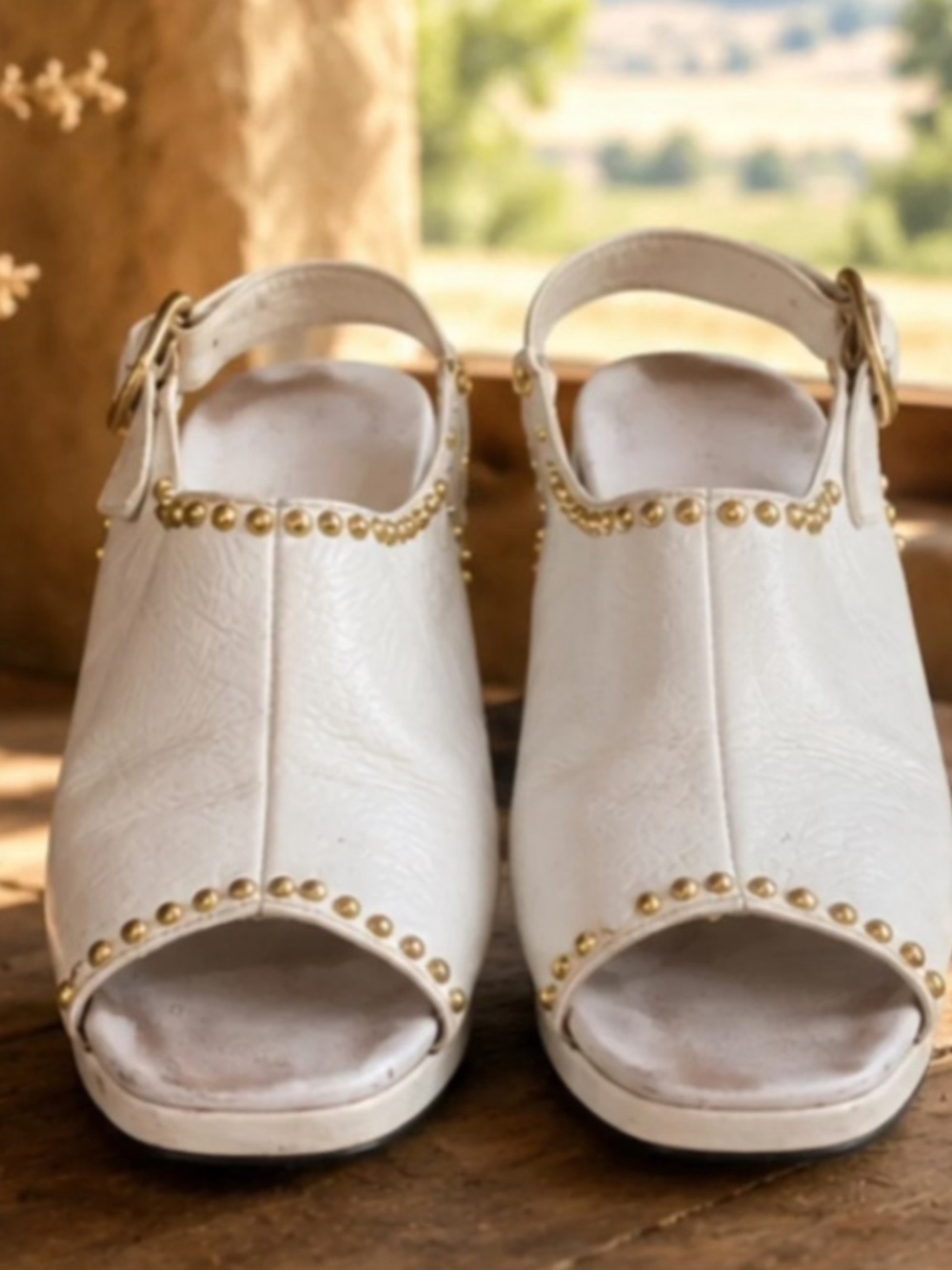 Vintage 1970s White Gold Studded Platform Slingback Heels Sz 6–6.5